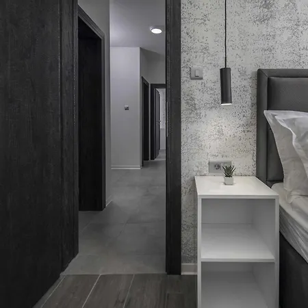 Luxury Stone Tonka